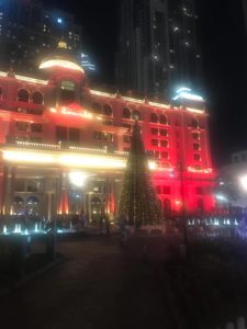 Karácsonyi hangulat Dubaiban - utcai